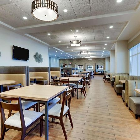 Drury Inn & Suites Orlando Near Universal Orlando Resort Ngoại thất bức ảnh