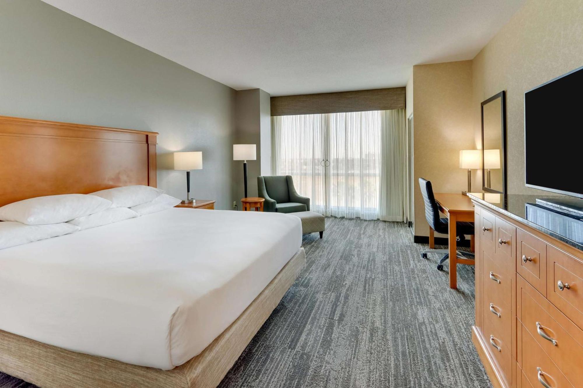 Drury Inn & Suites Orlando Near Universal Orlando Resort Ngoại thất bức ảnh