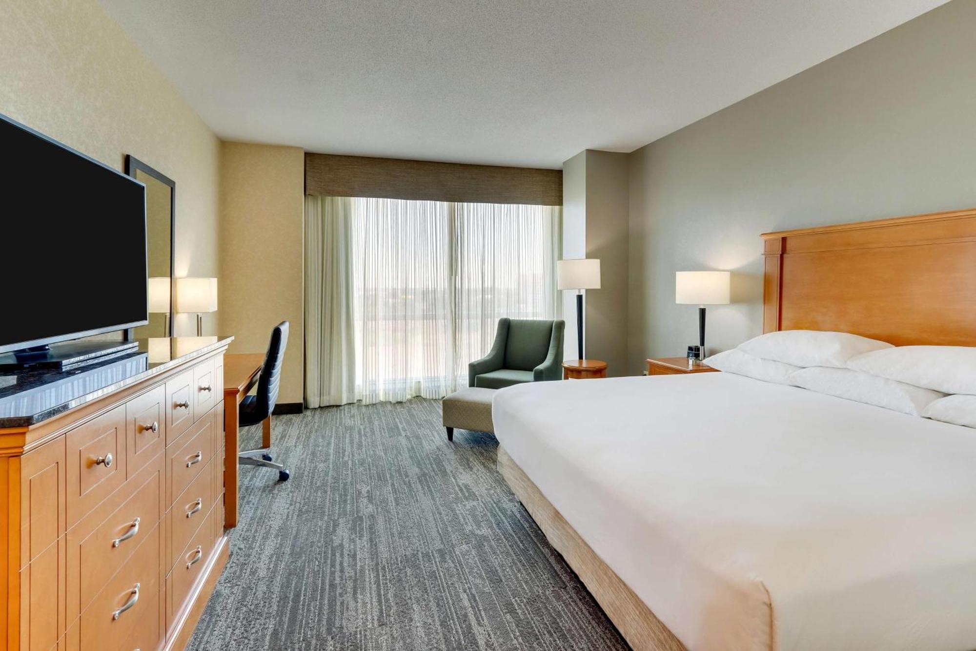 Drury Inn & Suites Orlando Near Universal Orlando Resort Ngoại thất bức ảnh