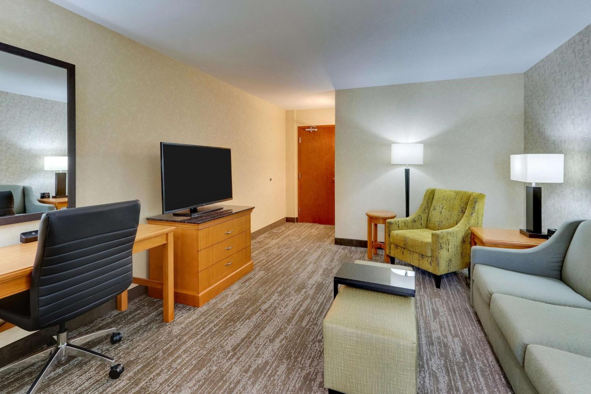 Drury Inn & Suites Orlando Near Universal Orlando Resort Ngoại thất bức ảnh
