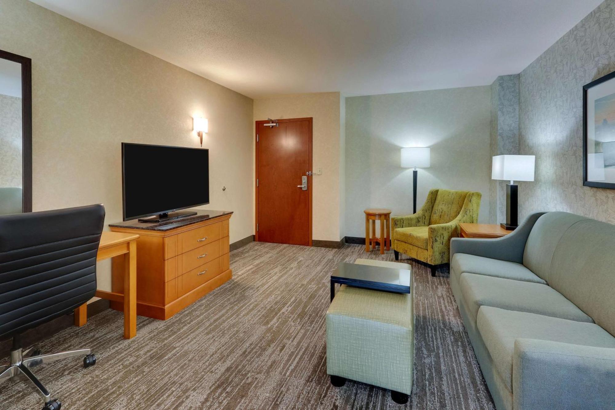 Drury Inn & Suites Orlando Near Universal Orlando Resort Ngoại thất bức ảnh