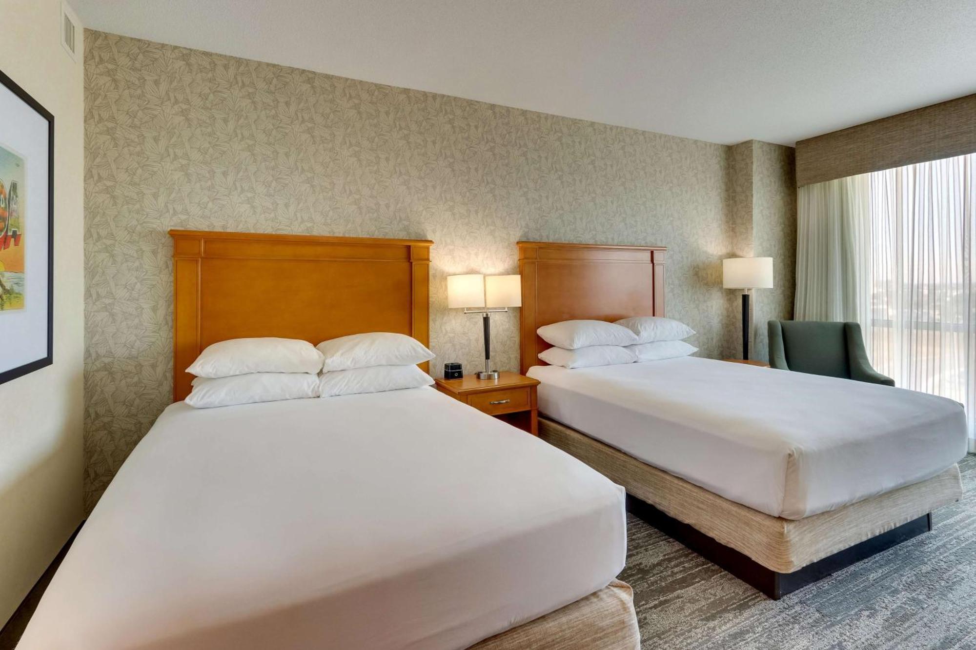 Drury Inn & Suites Orlando Near Universal Orlando Resort Ngoại thất bức ảnh